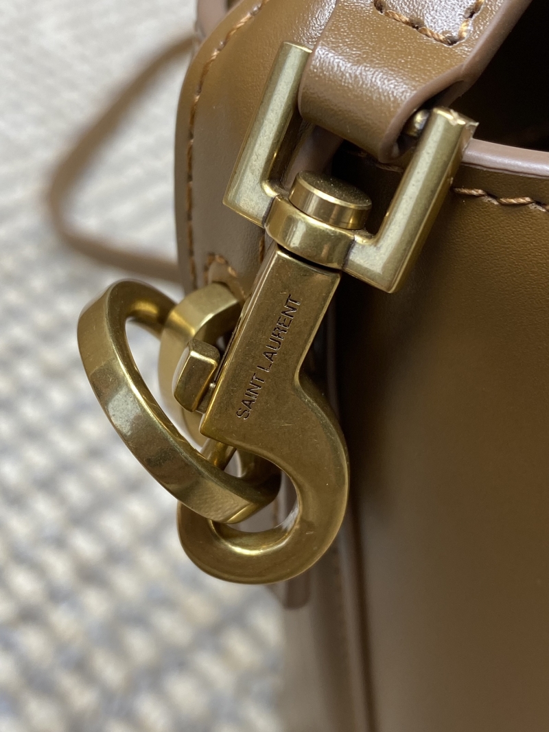 Y51 top handle bags